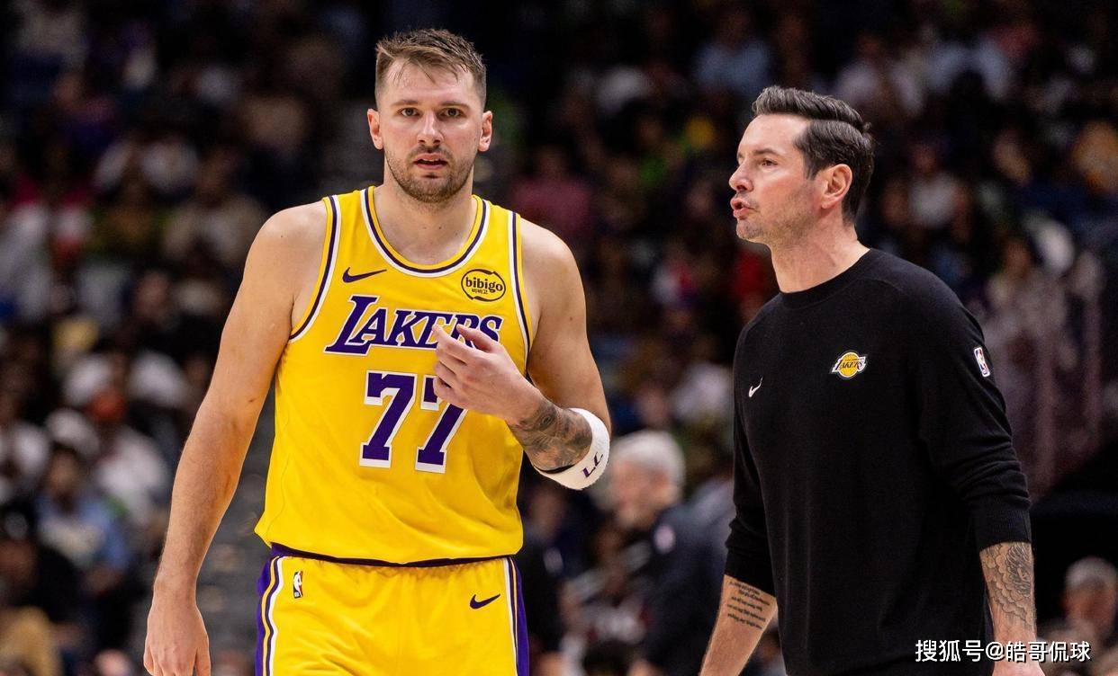 九游娱乐app口碑好-莱万多夫斯基在老鹰比赛中连败东契奇与90激战雄鹿分钟，关键时刻洛杉矶快船备战NBA常规赛都惊呆了