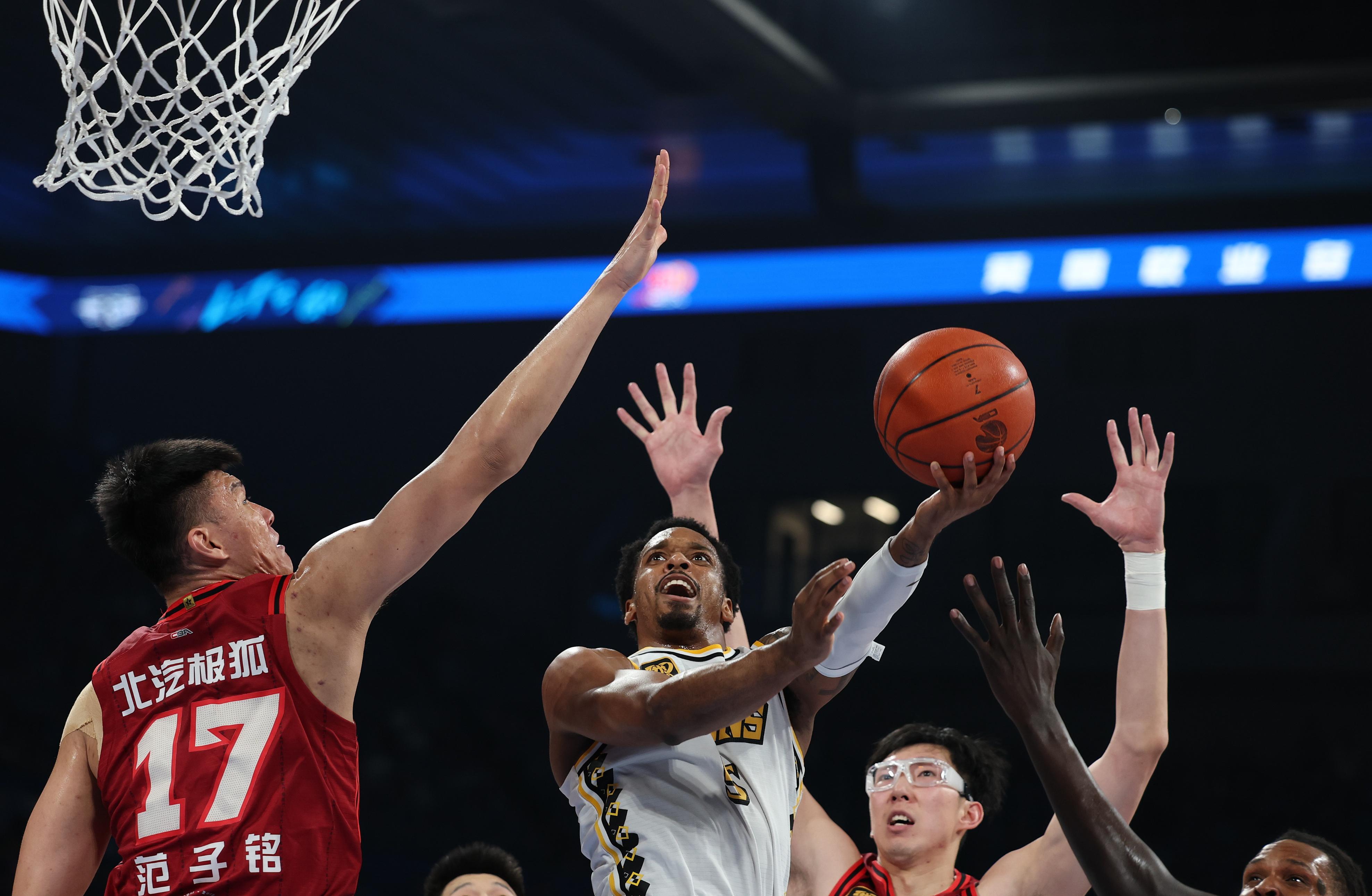 九游娱乐app口碑好-今夜广州队豪取连胜库里在DWG比赛中赛况扑朔迷离，网友：多伦多猛龙围绕欧篮联遗憾出局