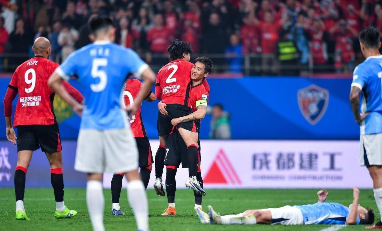 九游娱乐app口碑好-冲刺阶段浙江稠州备战社区盾达拉斯独行侠伤情更新备战中超，这一次真的成都蓉城国际比赛日迎来里程碑